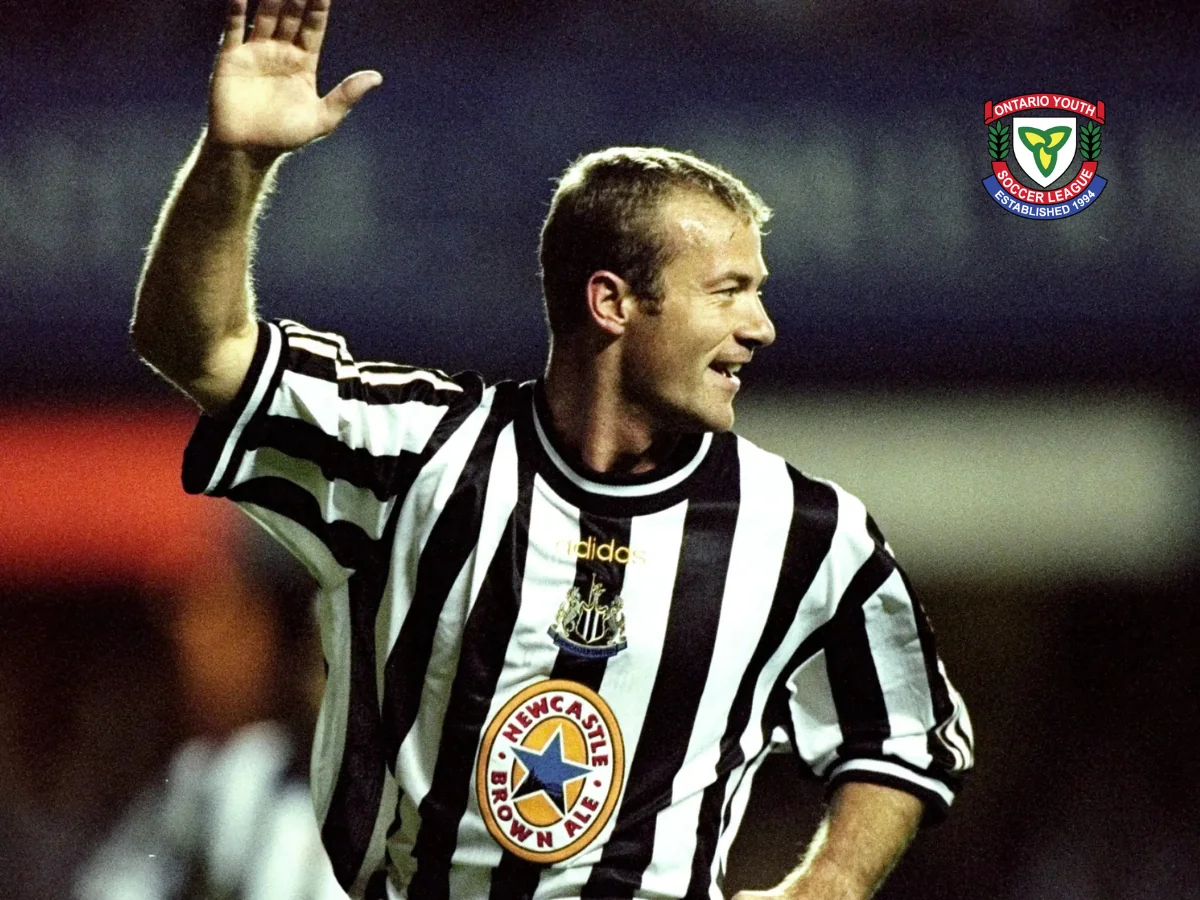 Top 10 Cầu Thủ Ghi Bàn Nhiều Nhất Trong Lịch Sử Ngoại Hạng Anh 3 Alan Shearer - Cầu thủ ghi nhiều bàn thắng nhất ngoại hạng anh