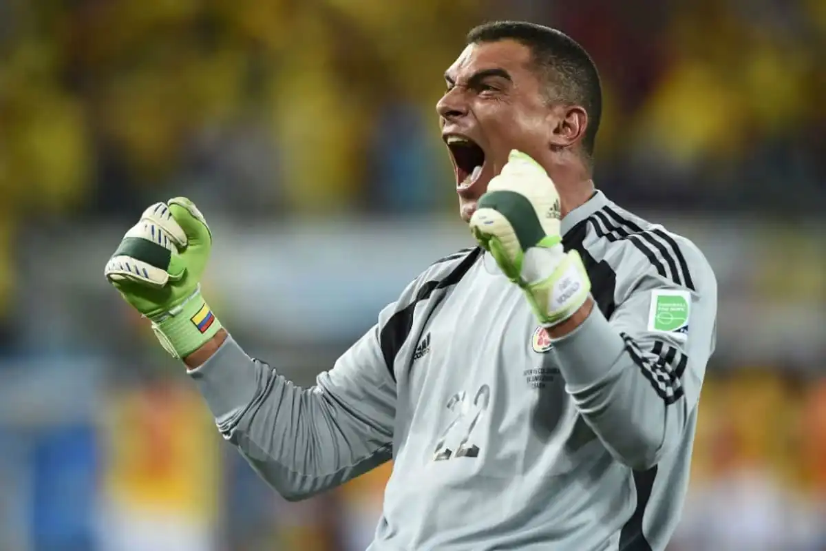 Top 10 Cầu Thủ Lớn Tuổi Nhất Từng Thi Đấu Tại World Cup 11 Faryd Mondragón (Colombia)
