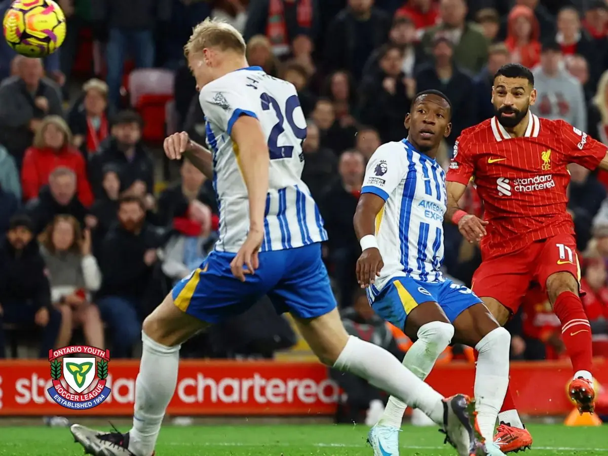 Mohamed Salah ghi bàn
