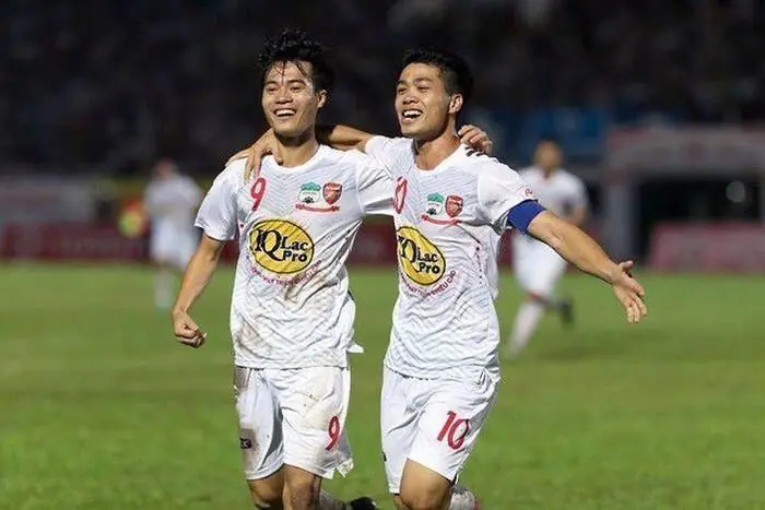 van toan cong phuong 6831c80a99fba