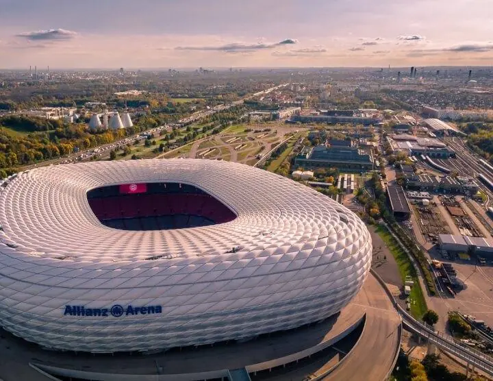 activity stade fc bayern allianz arena munich allemagne ceetiz 68463f171f156