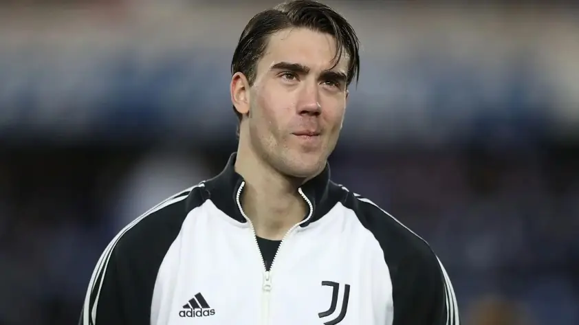 dusan vlahovic juventus pre mssatch 2021 22 68514235311db