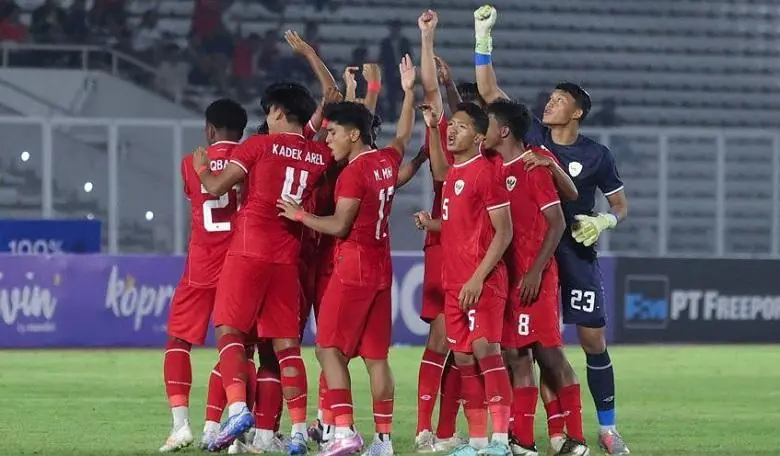 hlv u20 indonesia tiet lo da chot xong doi hinh tham du u20 chau a 2025 241859 679c6bbbb4398