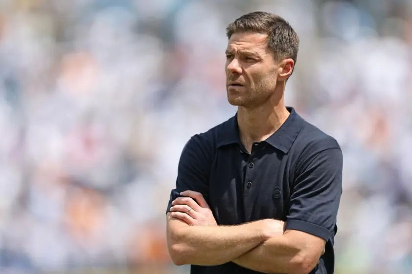 xabi alonso of real madrid 685cad56a8597