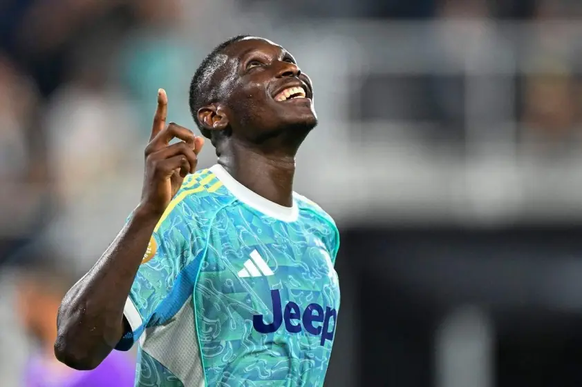 topshots topshot fbl wc club 2025 match16 ain juventus 023333 5335413 20250619140536 6863d5f3a8136