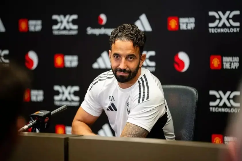 1 manchester united press confer 68aa715d4faf3