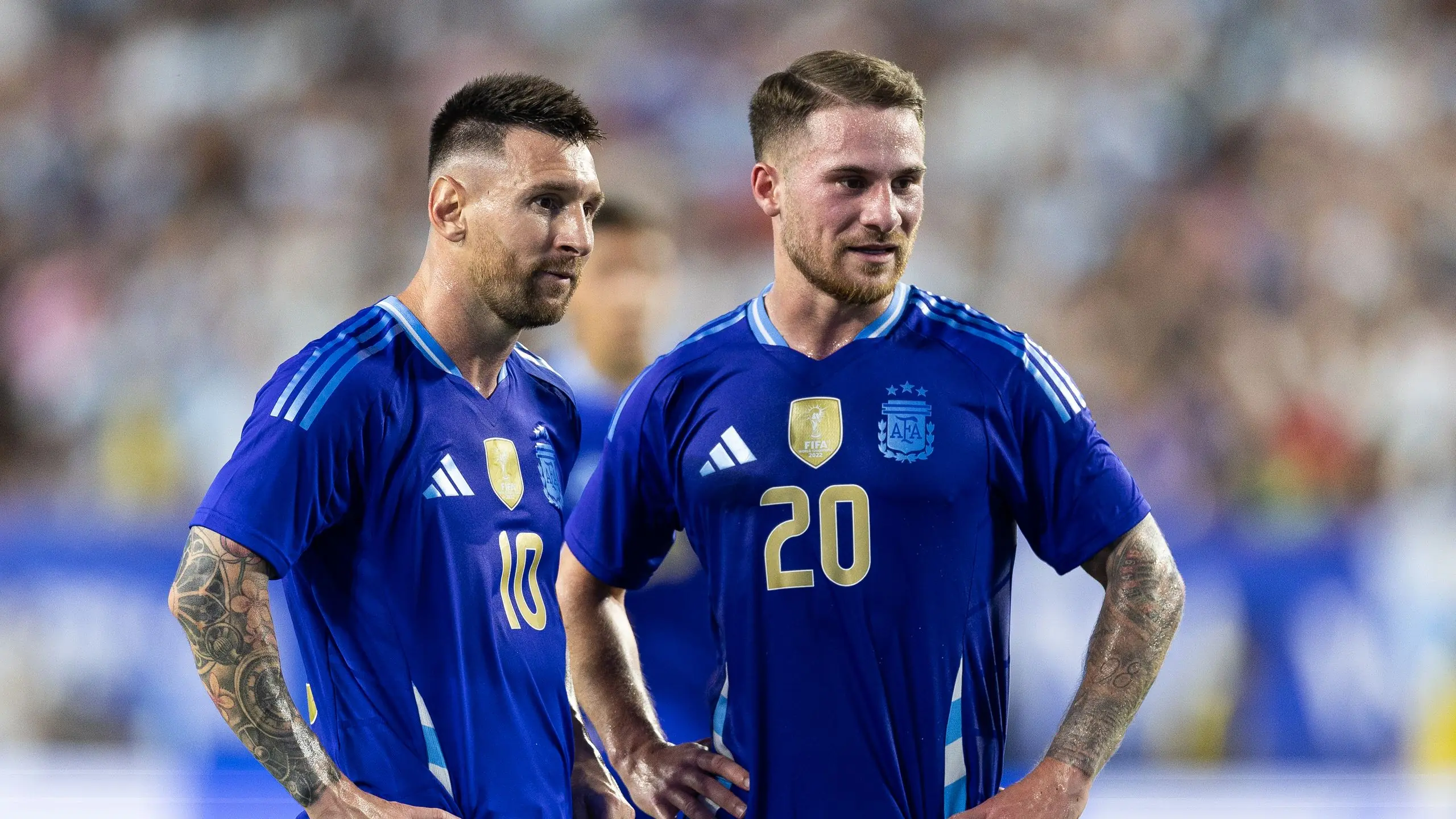 Tiền vệ Liverpool: ‘Ronaldo không thể sánh với Messi’