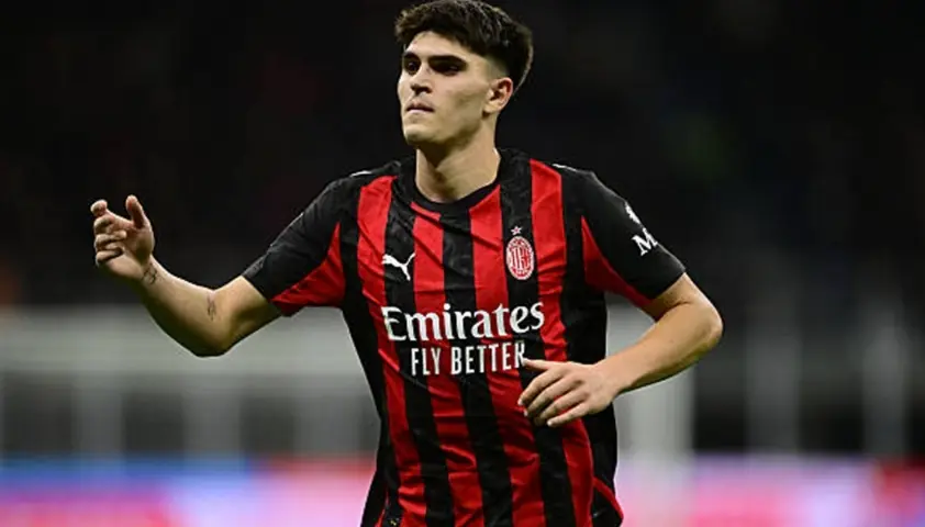 Barca muốn chiêu mộ hậu vệ xuất sắc đang gây bão ở Serie A