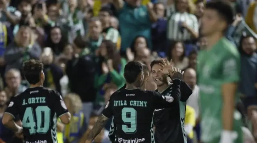 “Chứng kiến trận đấu 8 bàn tại Cúp Nhà vua Tây Ban Nha”