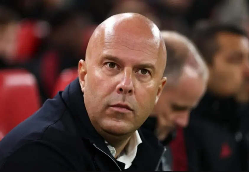 CĐV Liverpool đòi sa thải HLV Arne Slot ngay lập tức!