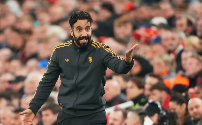 MU gửi yêu cầu khẩn lên Premier League