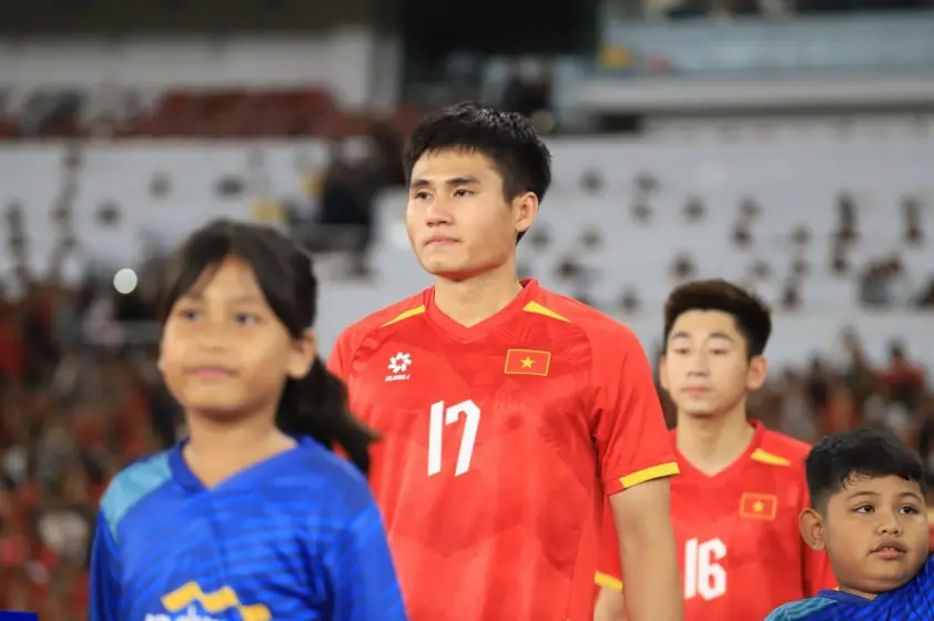 “Tân binh ĐT Việt Nam khiến HLV Kim Sang Sik phấn khởi với tin vui”