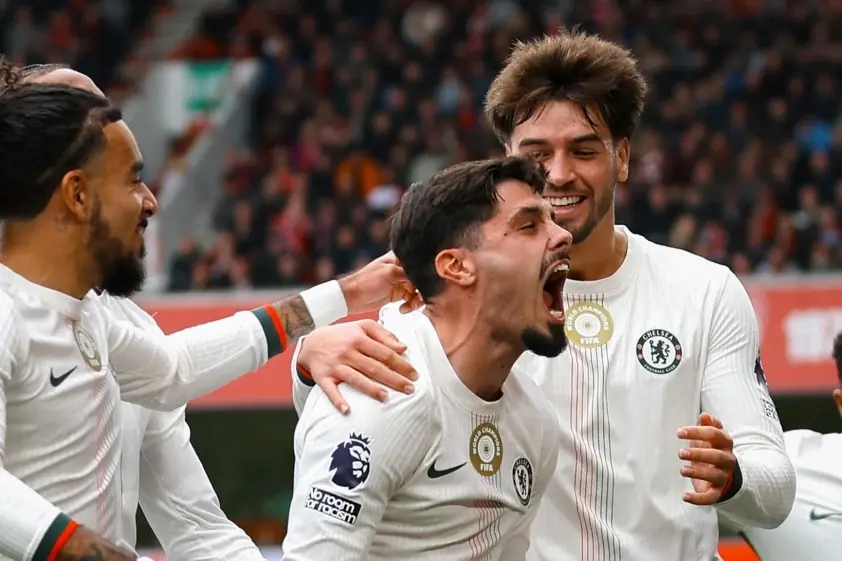 “Siêu máy tính thắng Chelsea trước Sunderland với sức mạnh ấn tượng”