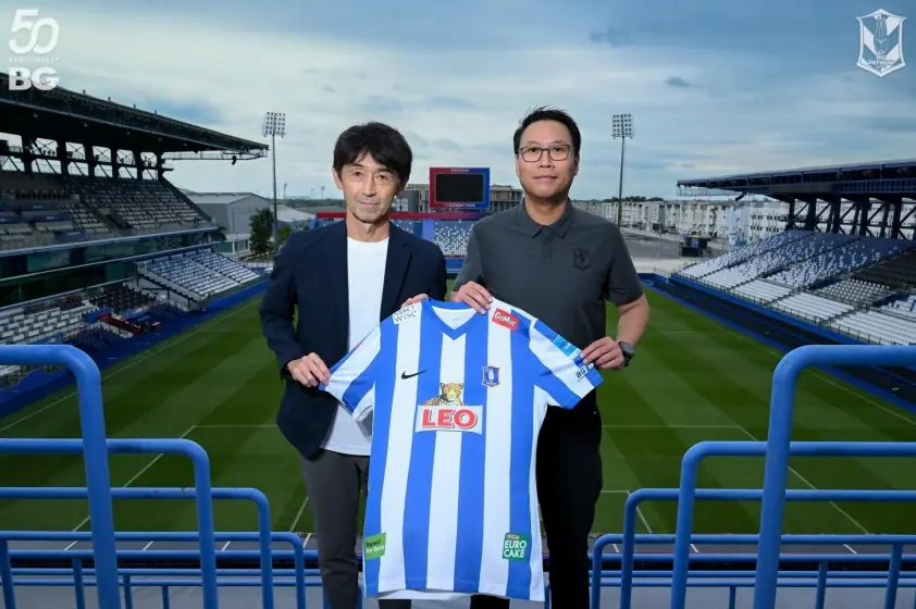 HLV Masatada Ishii tìm được công việc mới sau khi bị Thái Lan sa thải