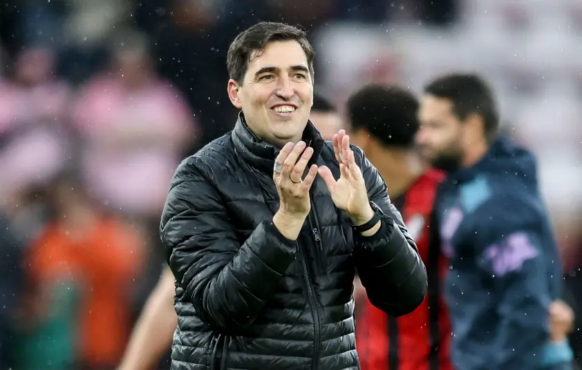 Chelsea nhắm HLV hot nhất Ngoại hạng Anh hiện nay