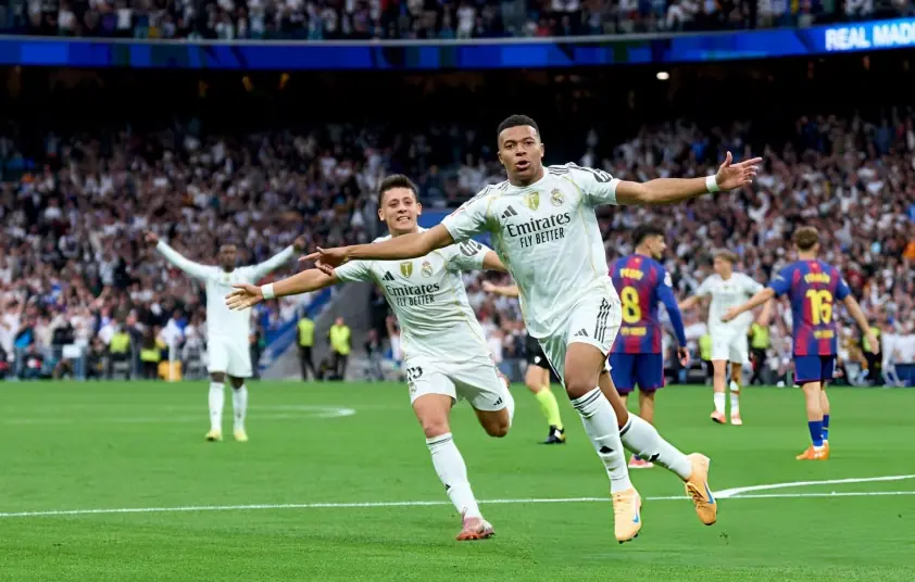 Mbappé sánh ngang Ronaldo trong kỷ lục tại El Clasico