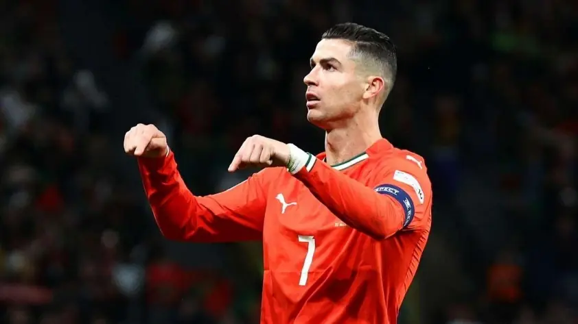 Ronaldo thiết lập kỷ lục mới và gửi thông điệp mạnh mẽ