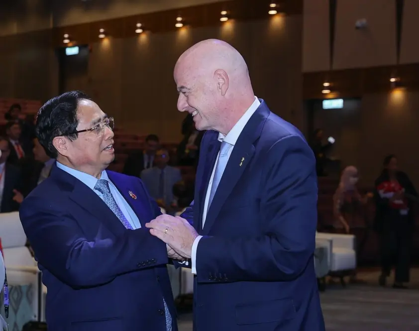 Chủ tịch FIFA dự định xây dựng Học viện Bóng đá tại Việt Nam