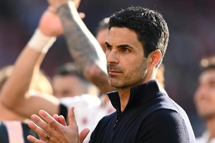 Mikel Arteta gây bất ngờ khi loại bỏ nhiều trụ cột đội bóng