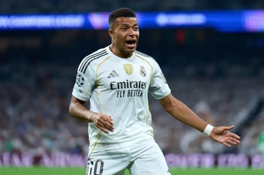 real madrid cf v olympique de ma 68f10c79b432e