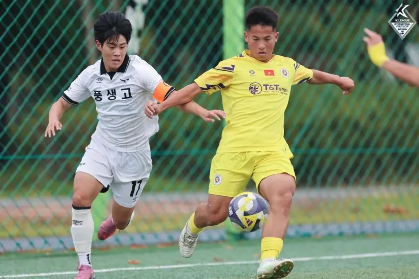 U17 Hà Nội thua đậm 1-5 trước đội bóng trung học Hàn Quốc