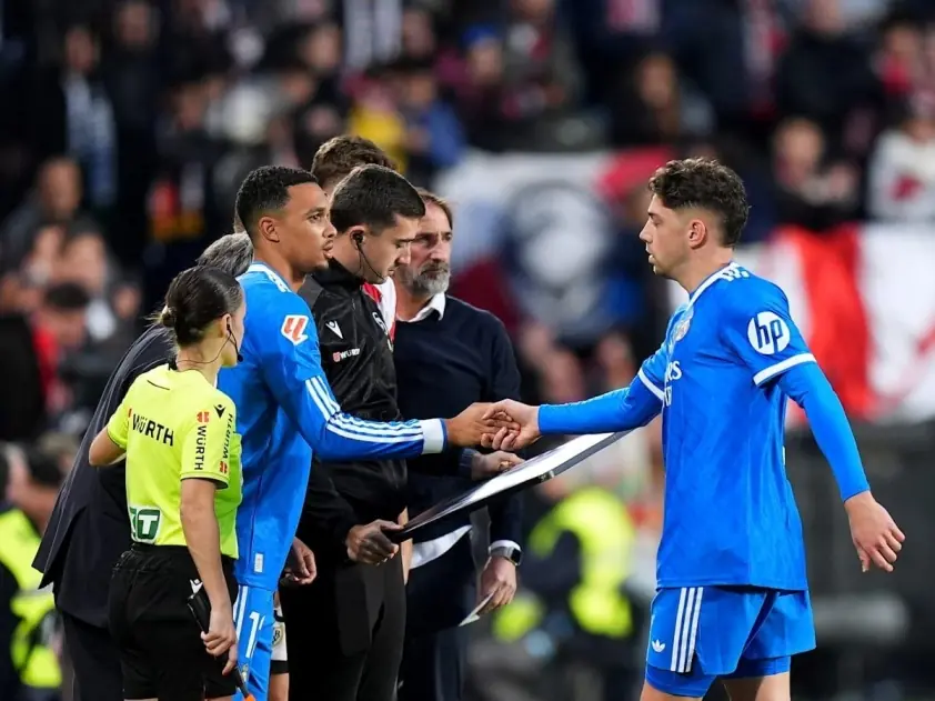 Real Madrid lên tiếng giữa bão tin đồn rạn nứt nội bộ