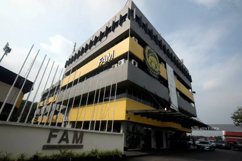 0a83ba2d5e5d4a7e3e2c2080d8fa5964 low 691c9f61887f2