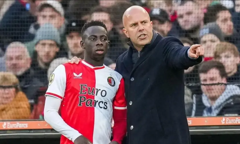 Liverpool nhắm Slot tái hợp ‘mũi tên’ 70 triệu bảng từng vô địch Hà Lan