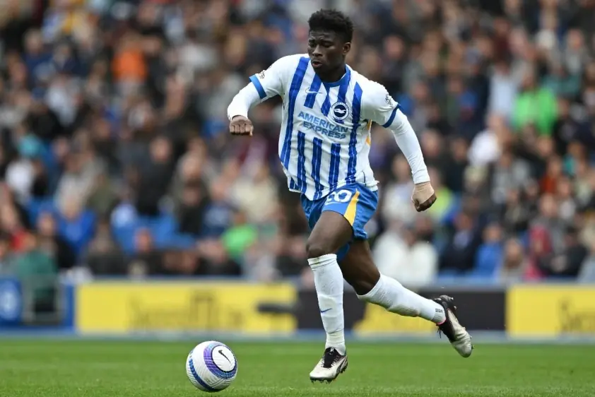 MU chi 100 triệu Euro hoàn tất thương vụ siêu tiền vệ được Amorim kỳ vọng