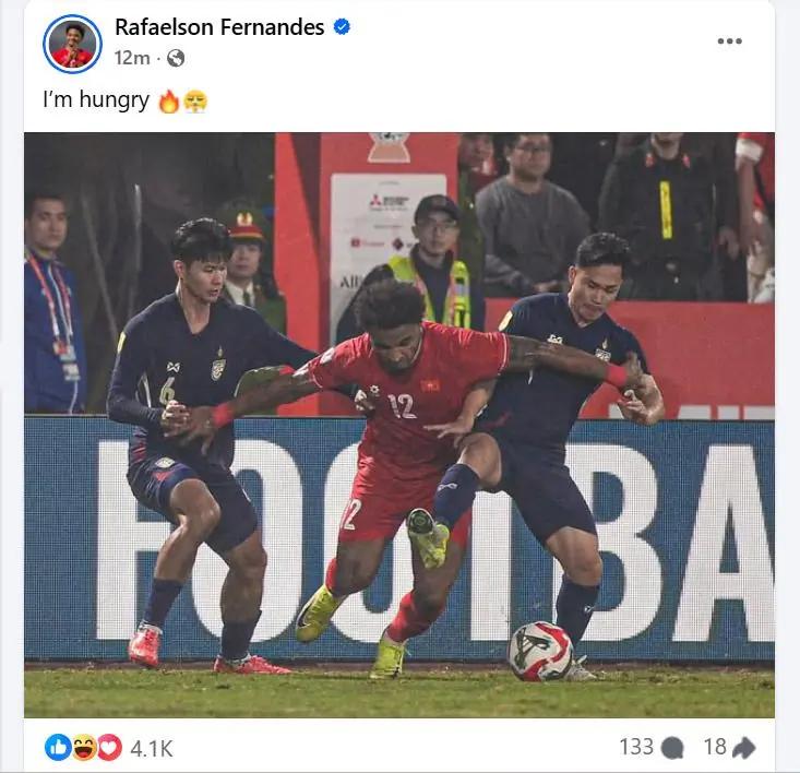 “Xuân Son gây bão trên báo thể thao Malaysia”