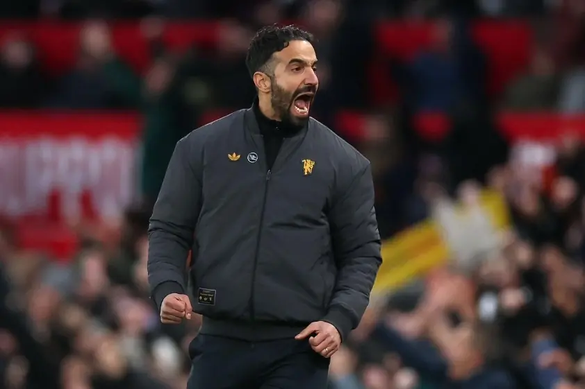 Ruben Amorim: Người dẫn đầu trong cơn bão bóng đá!