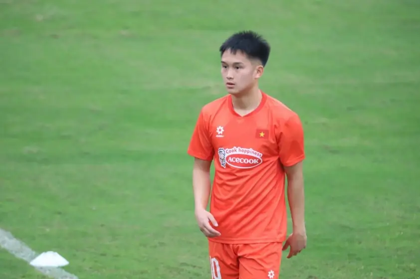 Việt kiều châu Âu ghi bàn ấn tượng dù U22 Việt Nam “ngó lơ”