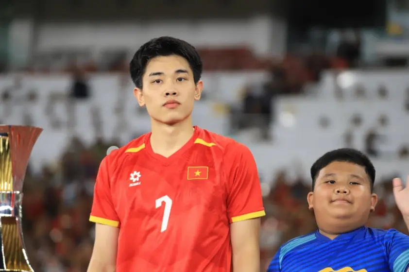 “Sao U23 Việt Nam lọt danh sách 2 đề cử Quả Bóng Vàng”