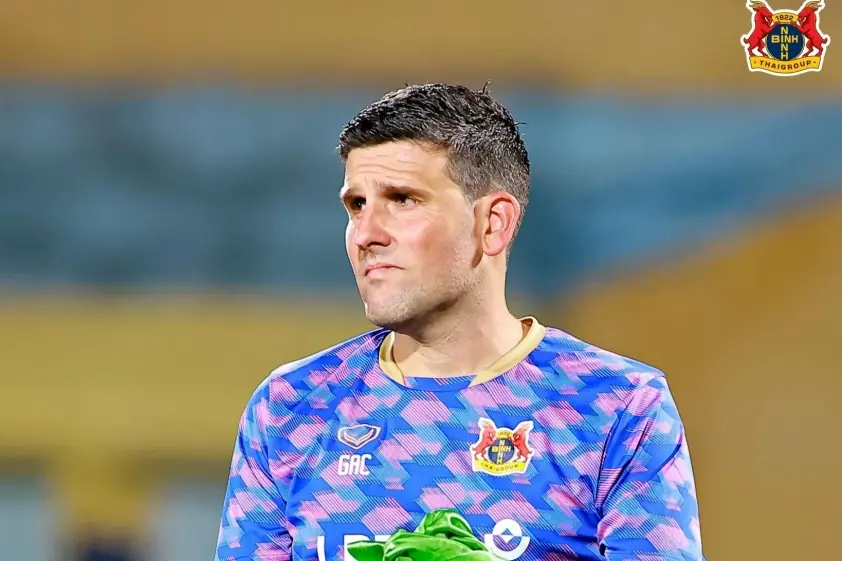 HLV Tây Ban Nha lên tiếng về chấn thương của Trần Thành Trung