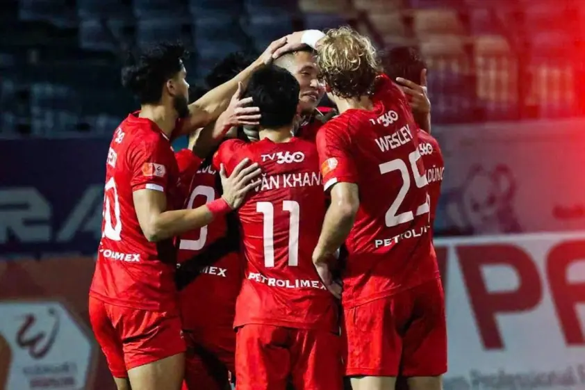 Hậu vệ Viettel chỉ ra ứng cử viên vô địch V-League 2025/26