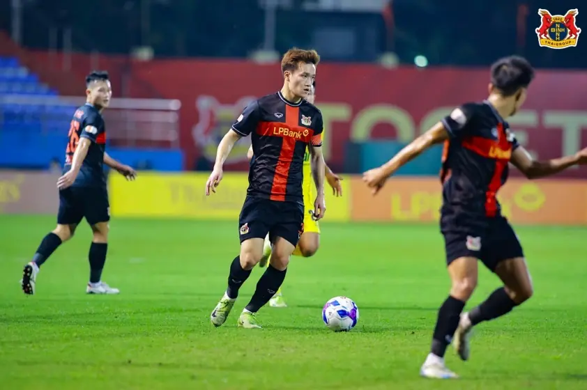 Hoàng Đức lập kỷ lục ấn tượng tại V-League mùa này