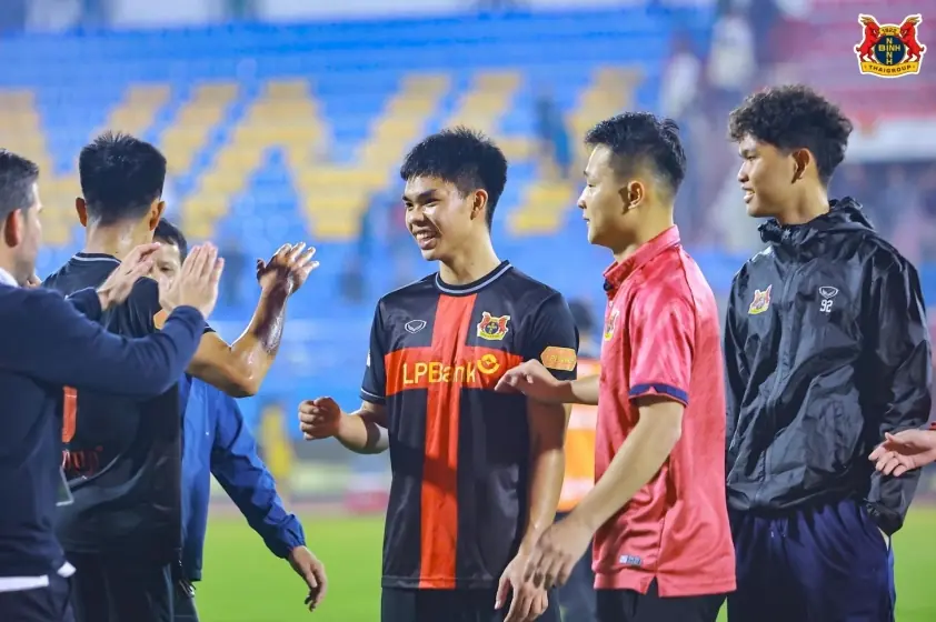 HLV Tây Ban Nha ca ngợi ‘Mbappé Việt Nam’ trong trận đấu vừa qua