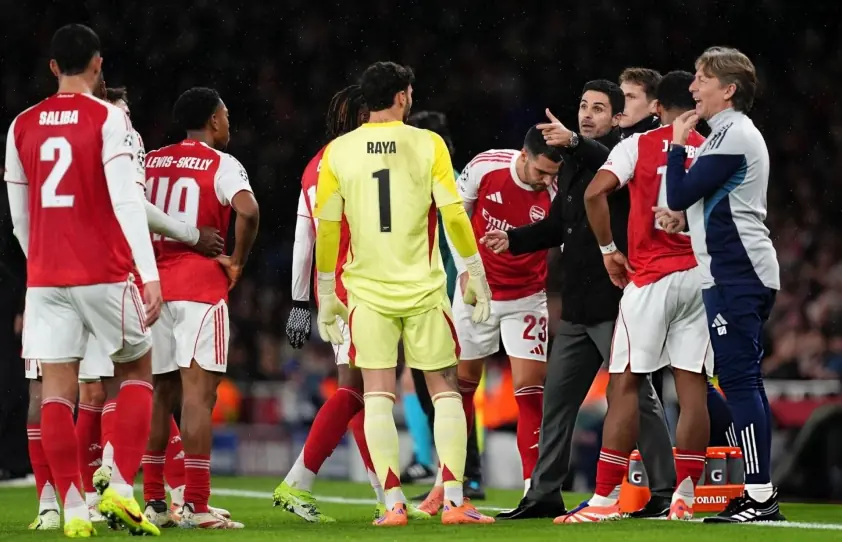 ‘Arsenal có thể vô địch Champions League trong năm nay!’