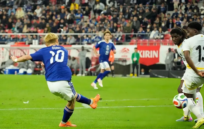 Nhật Bản thăng hoa, dễ dàng đánh bại Ghana trong trận giao hữu