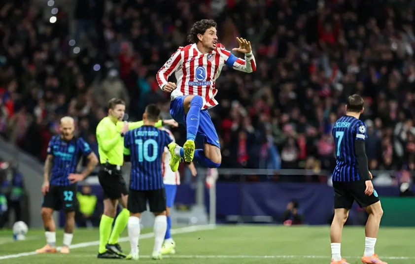 Atletico Madrid hạ Inter Milan với bàn thắng phút chót kịch tính