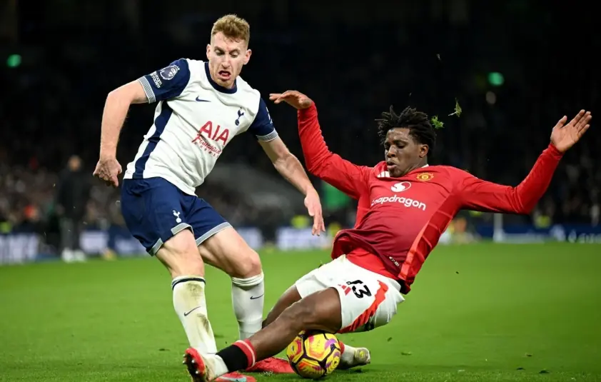 Siêu máy tính bất ngờ dự đoán trận Tottenham gặp MU