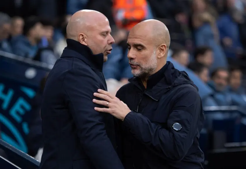 Arne Slot: ‘Man City và Liverpool cũng căng thẳng như El Clasico’