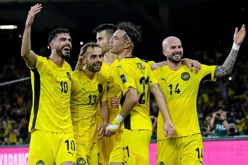 FIFA chỉ rõ người giúp Malaysia nhập tịch trái phép