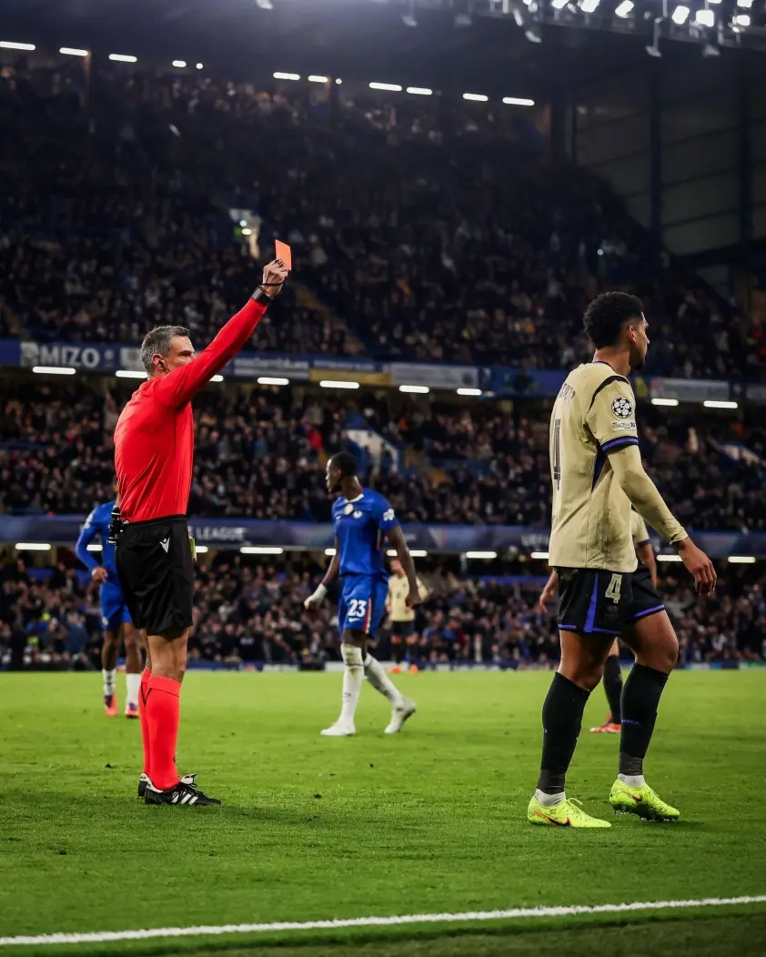 Nguyên nhân khiến Barcelona trải qua ‘đêm ác mộng’ trước Chelsea