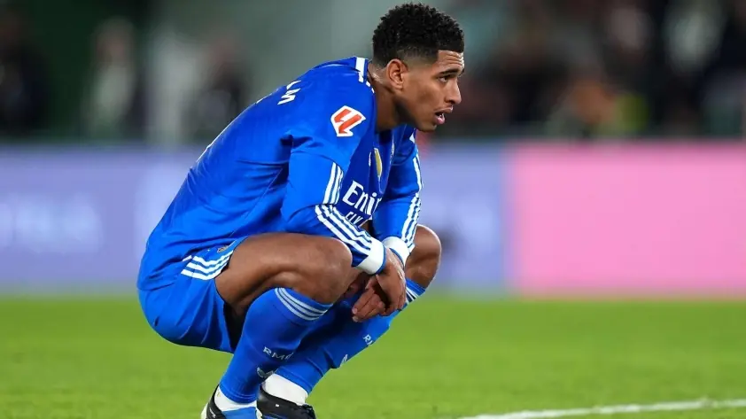 Xabi Alonso nói gì về Bellingham giữa tin đồn mâu thuẫn?