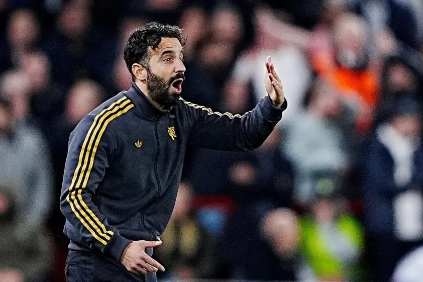 “Chiến lược của Sir Alex giúp MU thoát khỏi khủng hoảng”