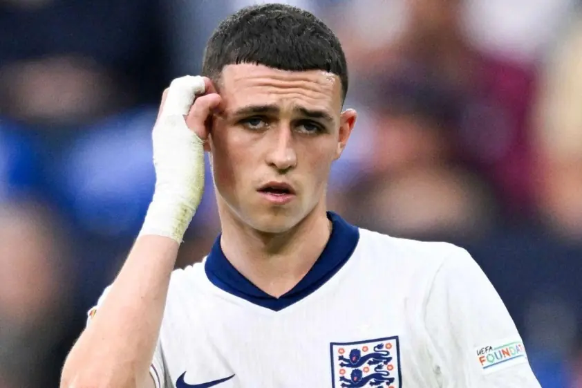 Phil Foden tái xuất đỉnh cao với màn trình diễn 10 điểm xuất sắc