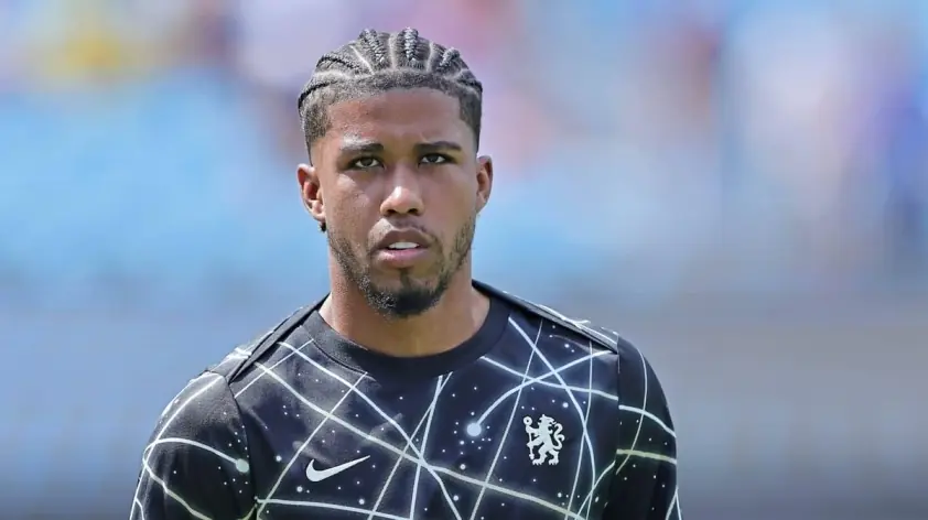 Chelsea hoàn tất thương vụ ‘cầu thủ xuất sắc nhất thế giới’ với MU