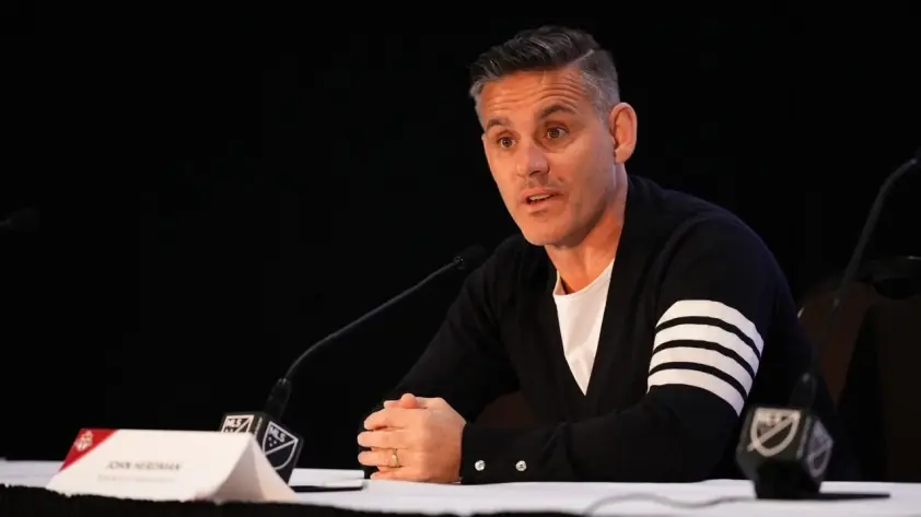 “Hé lộ điều kiện để HLV World Cup gắn bó thêm 4 năm với Indonesia”