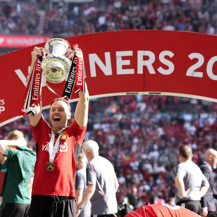 “Nhà vô địch Champions League xác nhận rời Manchester United”